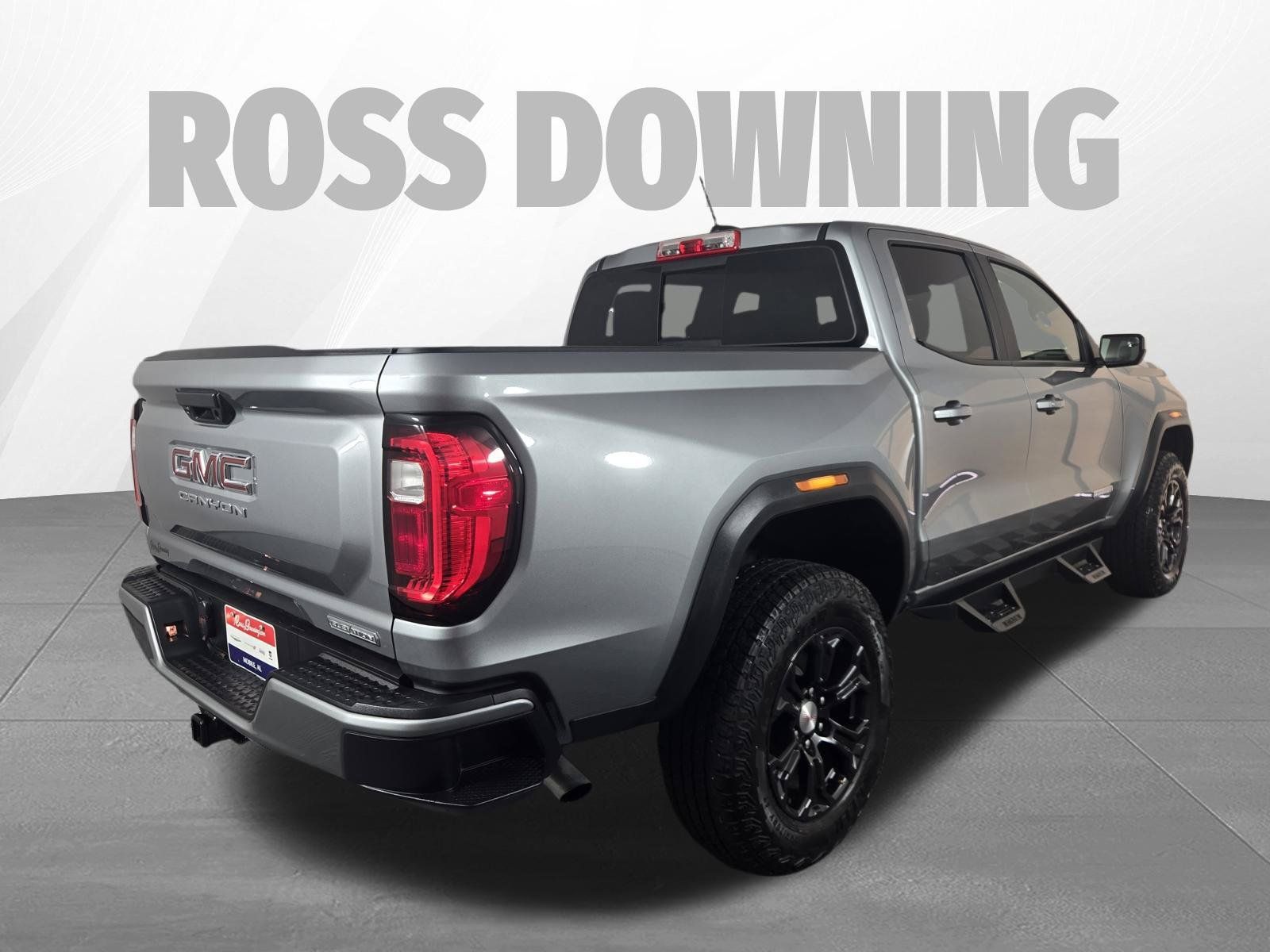 Used 2024 GMC Canyon Elevation w/ Convenience Package RWD image 4
