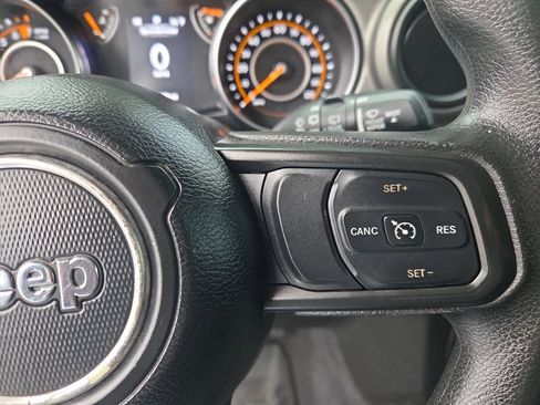 Used 2021 Jeep Wrangler Sport image 22