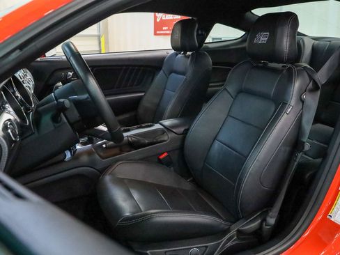 Used 2016 Ford Mustang GT Premium w/ GT Performance Package RWD image 17