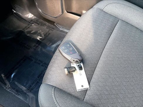 Used 2023 Chevrolet Silverado 1500 LT Trail Boss image 10