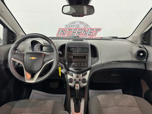 Used 2012 Chevrolet Sonic LS image 11