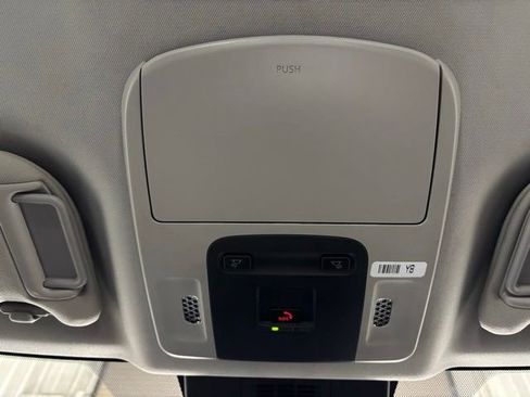 Used 2025 Toyota Camry LE image 25