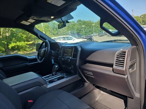 Used 2015 Ford F150 XLT w/ Equipment Group 302A Luxury AWD/4WD image 22