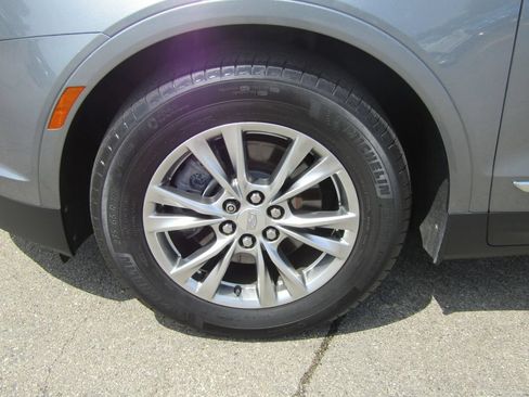 Used 2021 Cadillac XT5 Premium Luxury AWD/4WD image 12