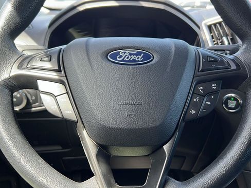 Used 2024 Ford Edge SE AWD/4WD image 12