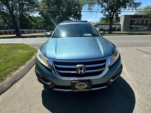 Used 2015 Honda Crosstour EX-L image 2