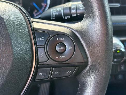 Used 2020 Toyota RAV4 XSE w/ XSE Grade Weather Package AWD/4WD image 19
