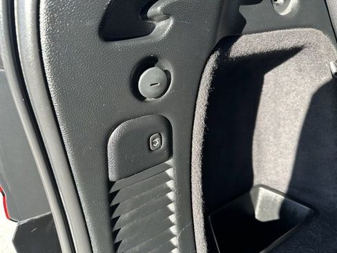 Used 2024 Dodge Durango GT image 11