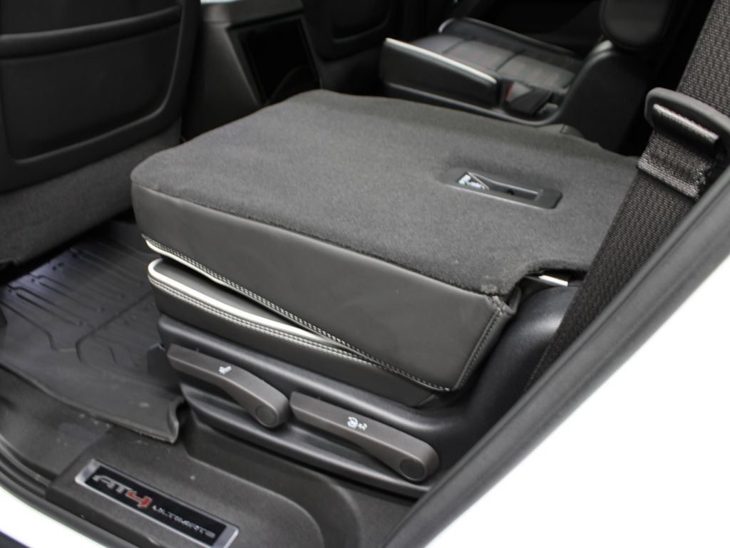 Used 2026 GMC Yukon AT4 Ultimate w/ LPO, Floor Liner Package AWD/4WD image 74