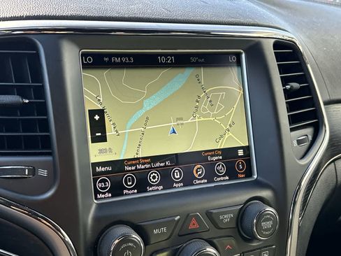 Used 2018 Jeep Grand Cherokee High Altitude image 22