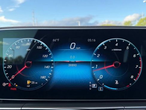 Used 2022 Mercedes-Benz GLE 350 4MATIC image 19
