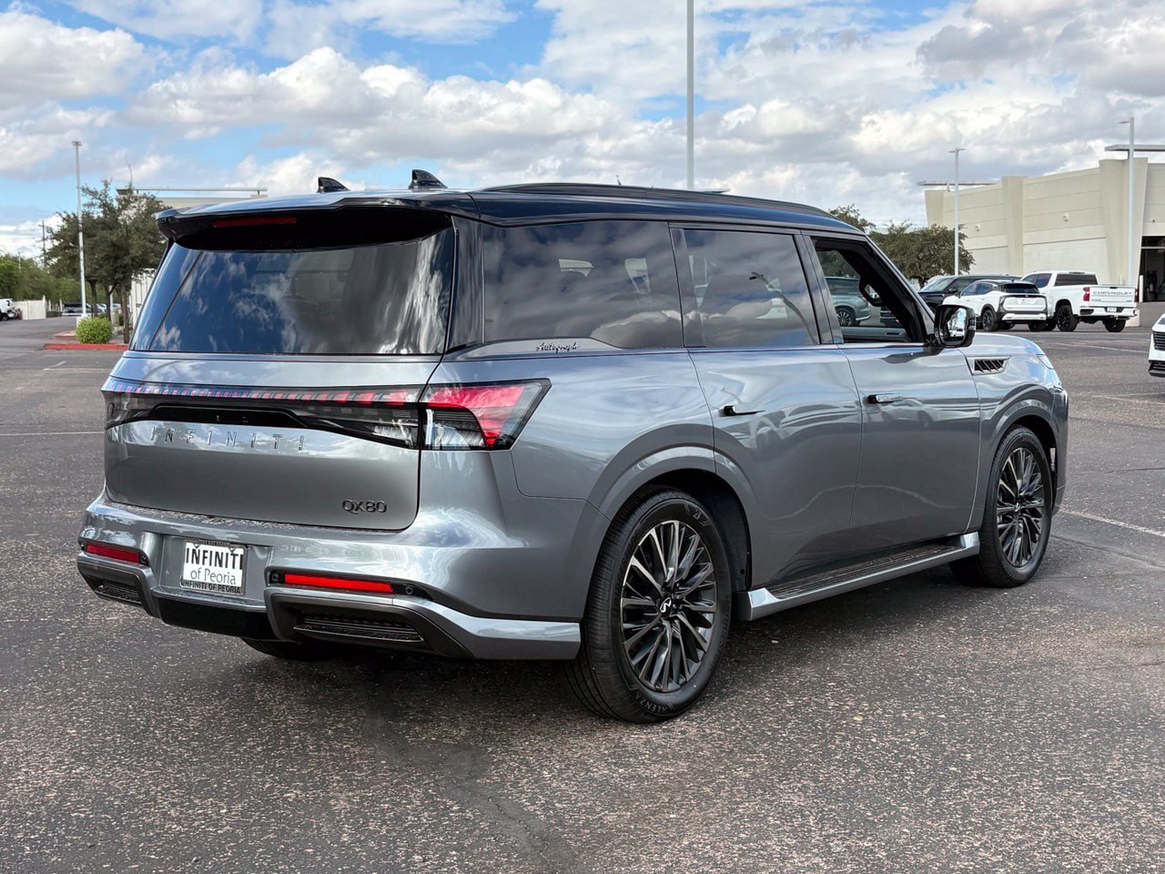 New 2027 INFINITI QX80 Autograph AWD/4WD image 6