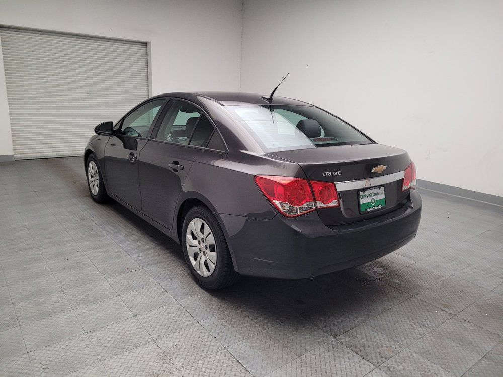 Used 2014 Chevrolet Cruze LS FWD image 5