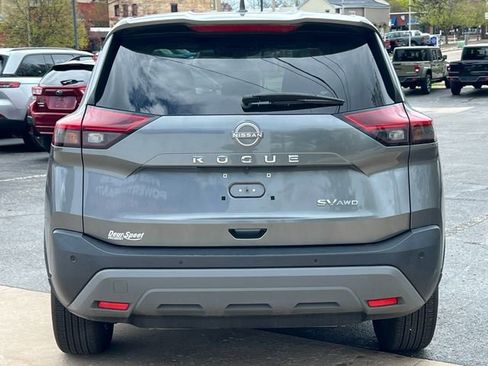 Used 2023 Nissan Rogue SV AWD/4WD image 39