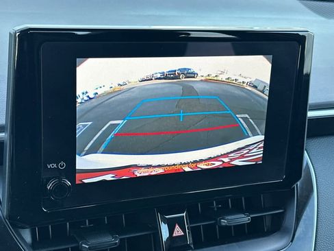 Used 2024 Toyota Corolla LE image 20
