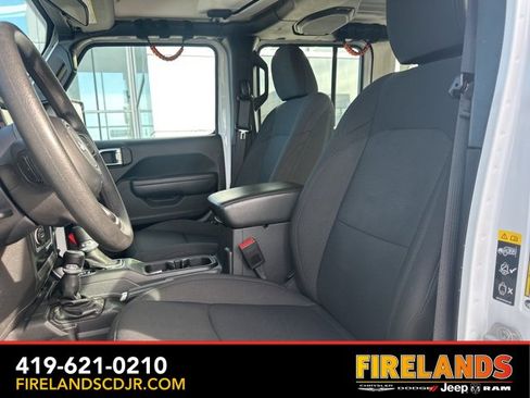 Used 2022 Jeep Wrangler Unlimited Sport image 21