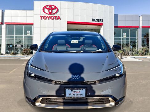 New 2026 Toyota Prius Plug-In Hybrid image 2