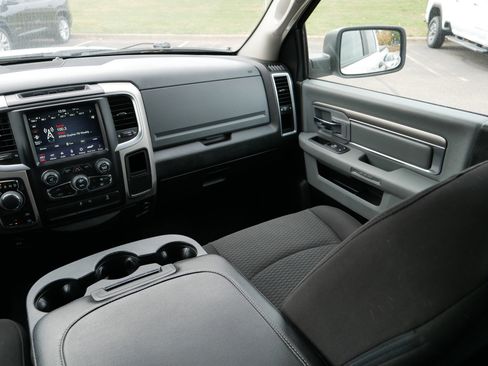 Used 2020 RAM 1500 Classic Warlock w/ Electronics Group image 17