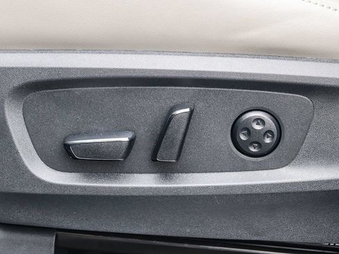 Certified 2026 INFINITI QX60 Pure w/ Cargo Package FWD image 22