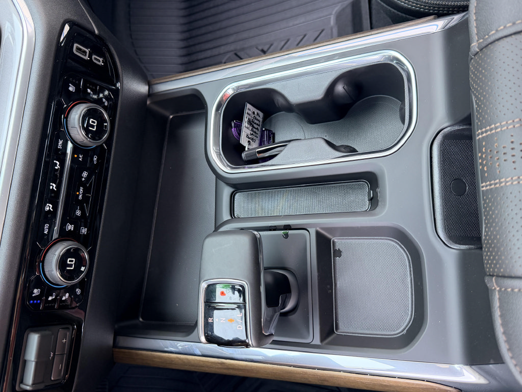 New 2026 Chevrolet Silverado 1500 High Country w/ Technology Package AWD/4WD image 20
