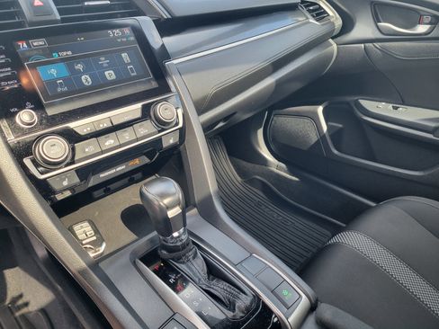 Used 2021 Honda Civic EX image 19