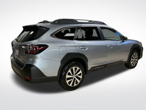 Certified 2024 Subaru Outback Premium AWD/4WD image 8