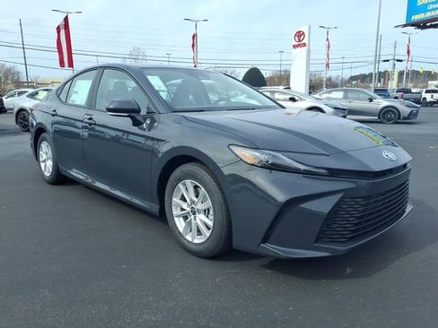 New 2026 Toyota Camry LE image 1