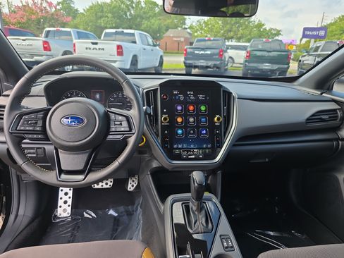 Used 2025 Subaru Crosstrek 2.5i Sport AWD/4WD image 27