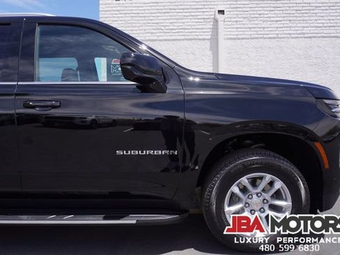 Used 2025 Chevrolet Suburban LT RWD image 69