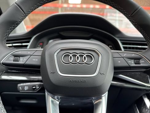 Used 2026 Audi Q7 2.0T Premium Plus w/ Premium Plus Package AWD/4WD image 24