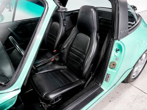 Used 1992 Porsche 911 Targa image 20
