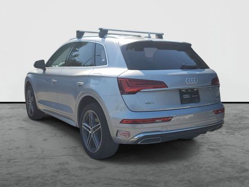 Used 2023 Audi Q5 e Premium w/ Convenience Package AWD/4WD image 3