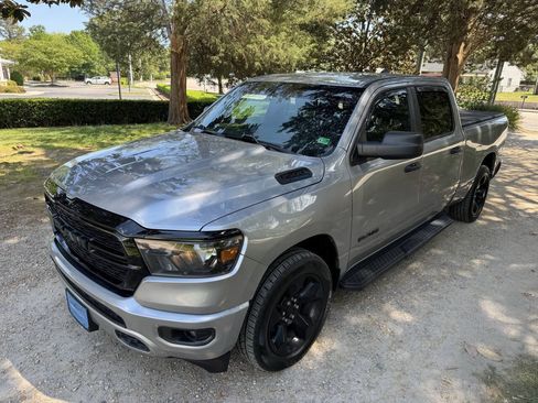 Used 2022 RAM 1500 Tradesman w/ Night Edition AWD/4WD image 4