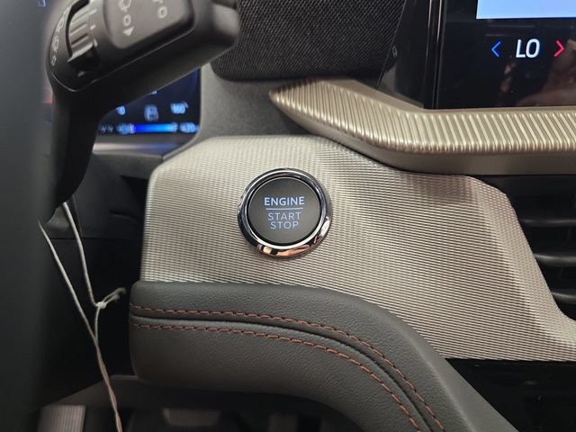 New 2027 Ford Explorer Active AWD/4WD image 34
