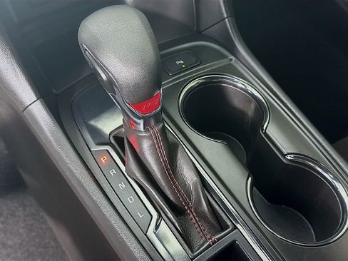 Used 2024 Chevrolet Equinox RS w/ RS Leather Package image 19