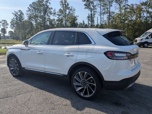 Certified 2023 Lincoln Nautilus Reserve w/ Equipment Group 202A image 7