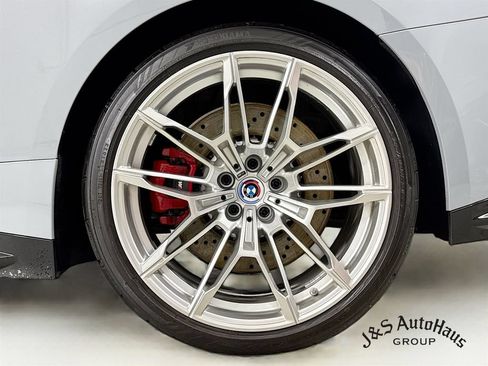 Used 2023 BMW M4 xDrive Competition w/ Executive Package AWD/4WD image 37