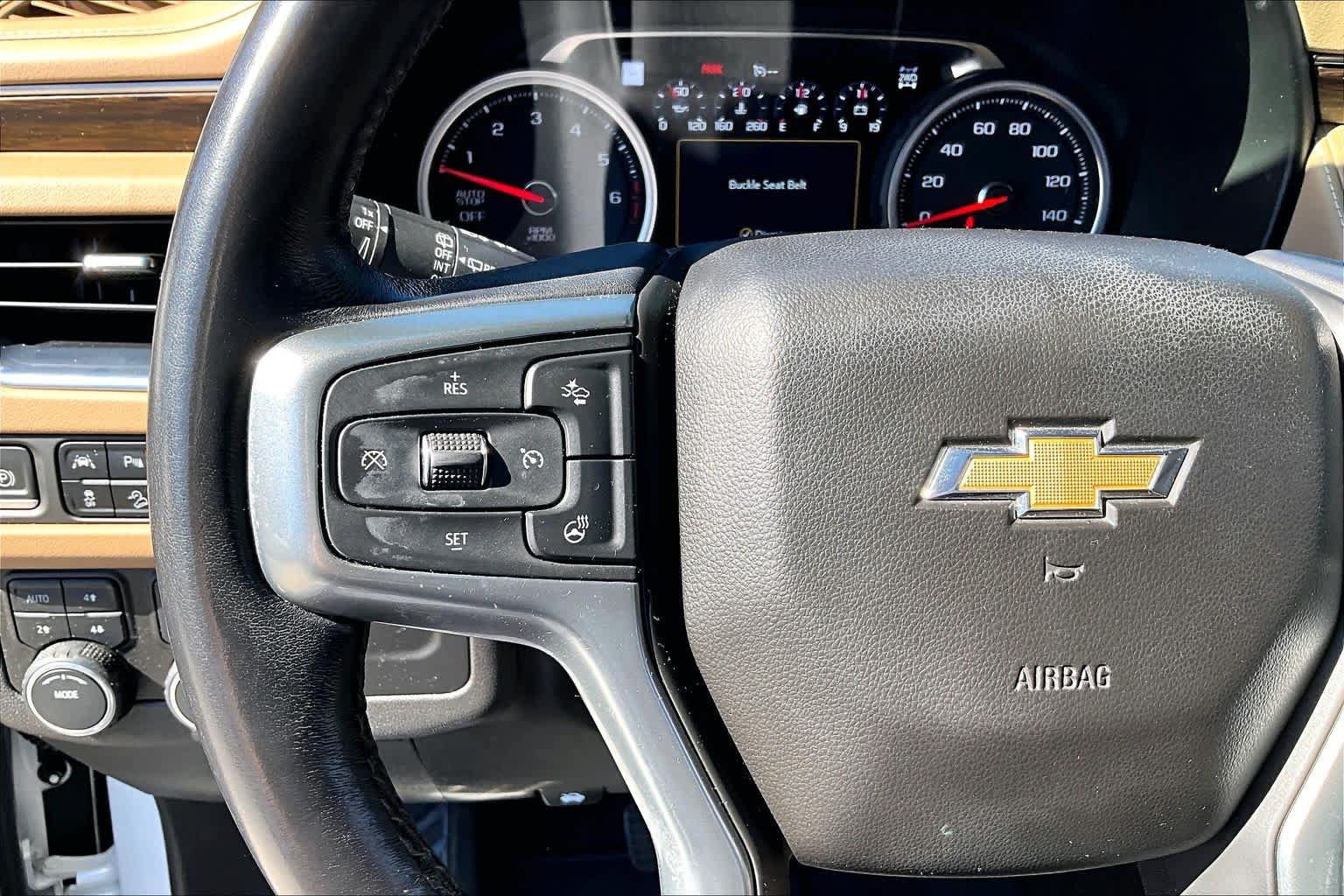 Used 2021 Chevrolet Tahoe Premier AWD/4WD image 24
