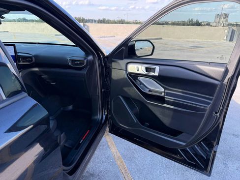 Used 2021 Ford Explorer ST w/ Equipment Group 401A image 21