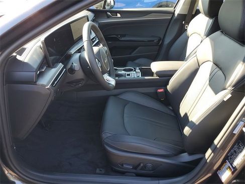 New 2026 Kia K5 EX image 21