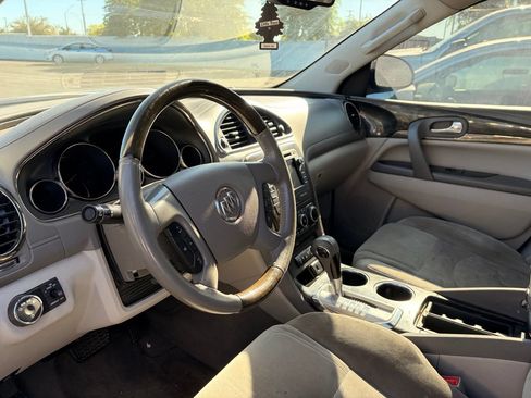 Used 2015 Buick Enclave Convenience FWD image 8