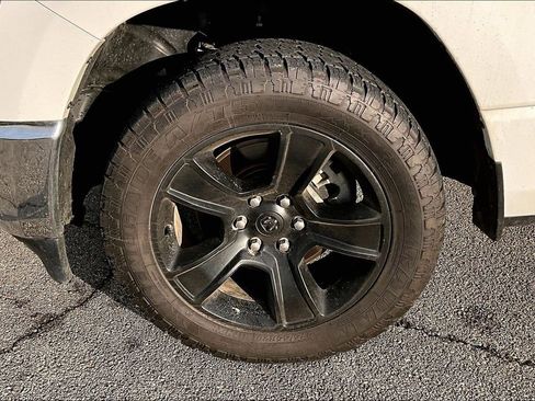 Used 2023 RAM 1500 Big Horn AWD/4WD image 8
