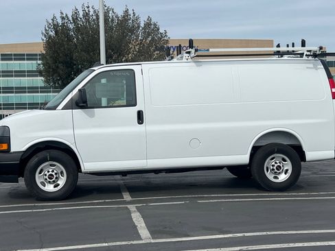 New 2025 GMC Savana 2500 Work Van w/ Driver Convenience Package image 7