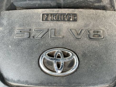 Used 2014 Toyota Tundra Platinum AWD/4WD image 25