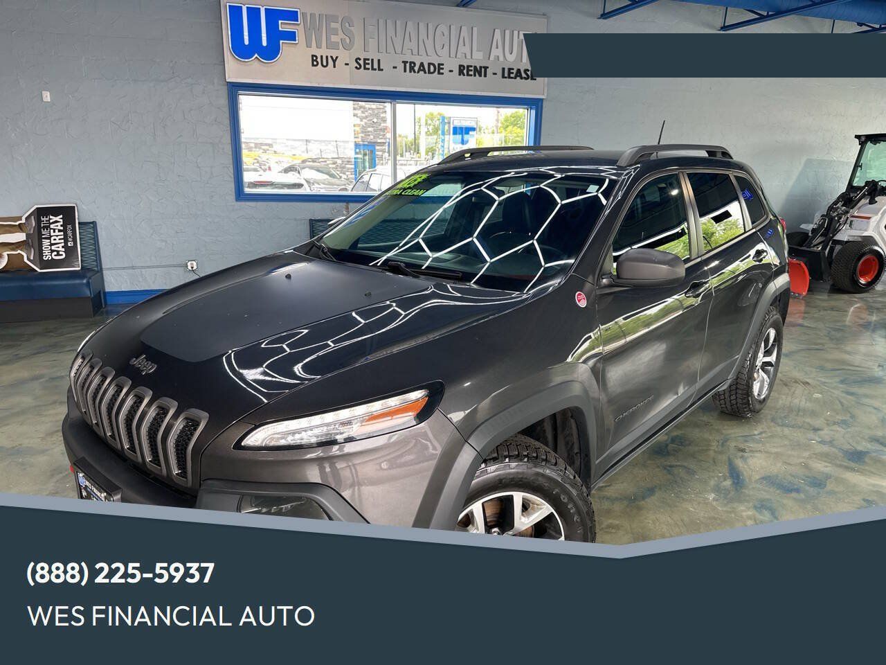 Used 2016 Jeep Cherokee Trailhawk AWD/4WD image 1