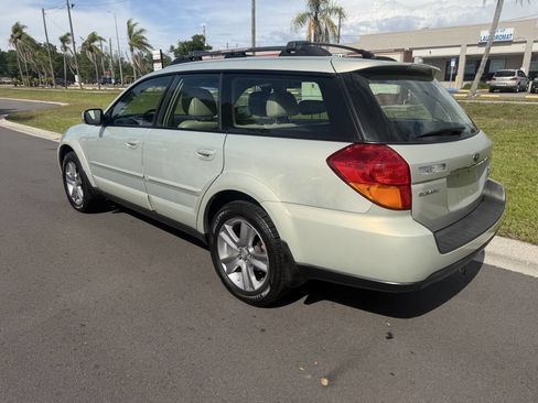 Used 2007 Subaru Outback 3.0R L.L. Bean AWD/4WD image 3
