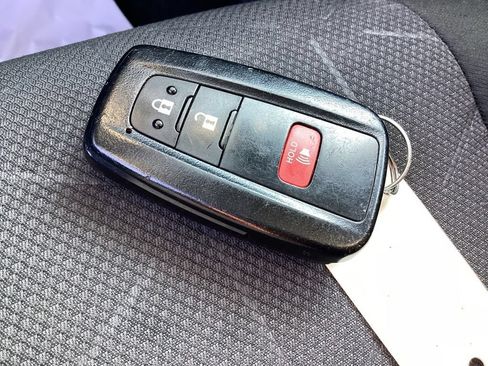 Used 2024 Toyota RAV4 XLE w/ Weather Package AWD/4WD image 26
