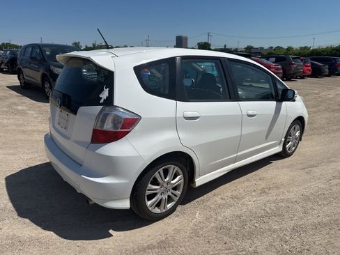Used 2010 Honda Fit Sport image 3