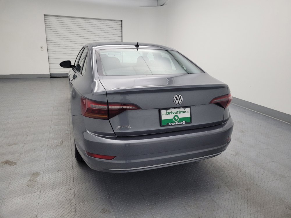 Used 2019 Volkswagen Jetta SE FWD image 6