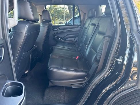 Used 2018 Chevrolet Tahoe LS w/ All-Season Package image 26